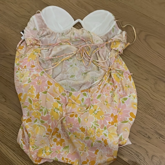 Sky To Mood Floral Dress size Medium - Picture 4 of 5